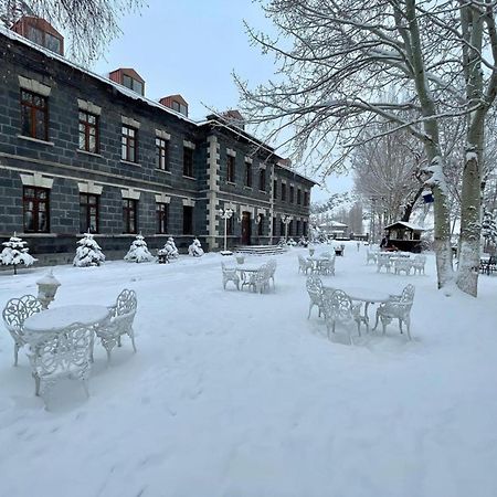 Katerina Palace 1877 卡尔斯 外观 照片